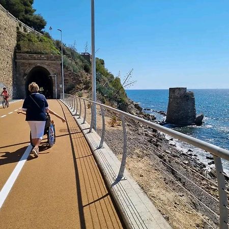 Mansarda Mare Bella Vista Citra Zero Zero Ottanta Trentuno Lt O738 Leilighet Imperia Eksteriør bilde